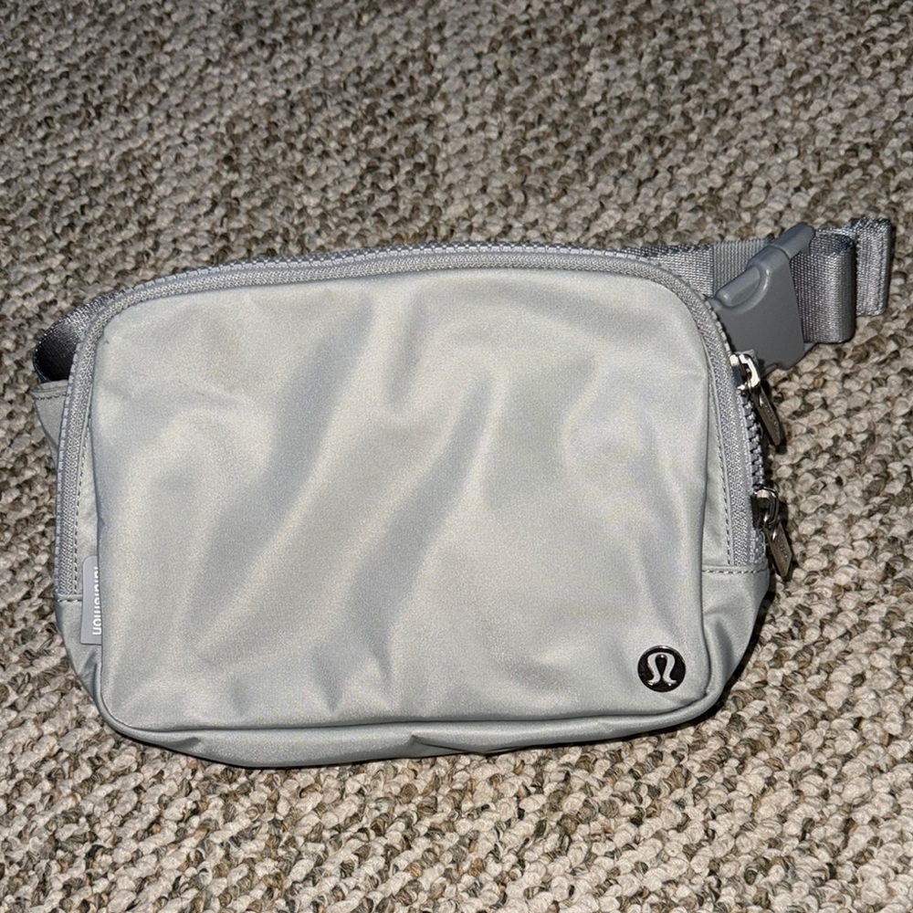 lululemon athletica Gray 2L Crossbody Bag